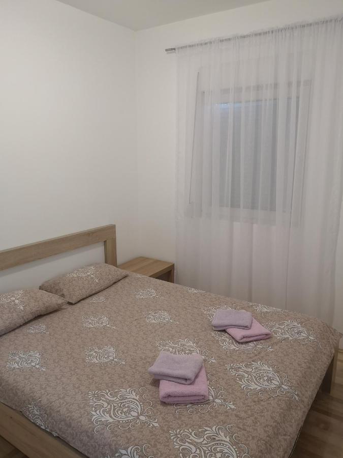 Jednosoban Stan Zoja Apartment Подгорица Екстериор снимка